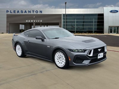 2026 Ford Mustang Base