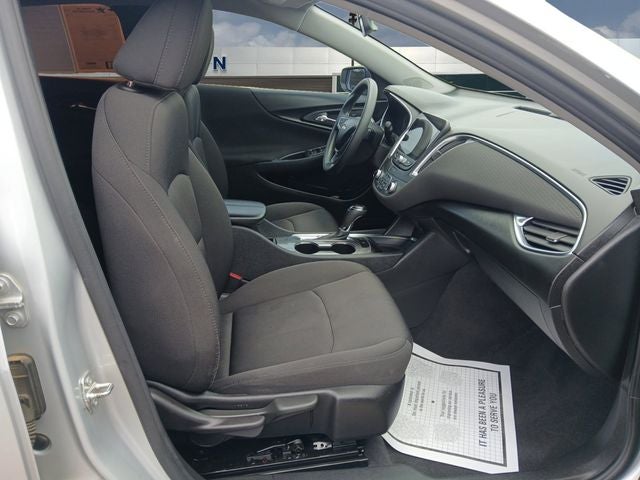 2020 Chevrolet Malibu LT w/1LT