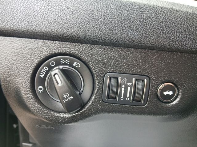 2022 Chrysler 300 Touring L