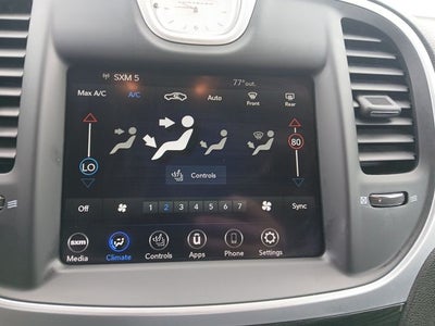 2022 Chrysler 300 Touring L