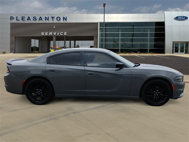2018 Dodge Charger SXT