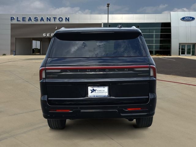 2025 Lincoln Navigator L L Reserve