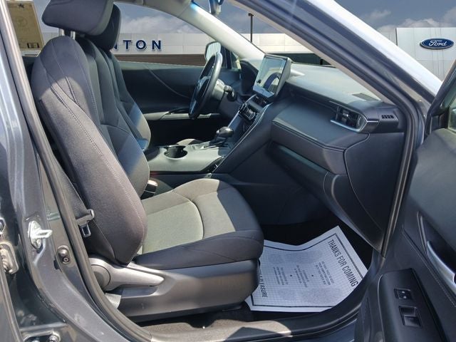 2024 Toyota Venza LE