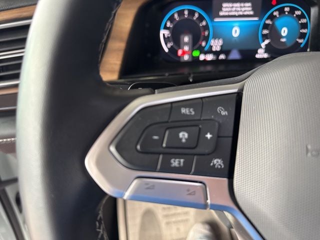 2024 Volkswagen Atlas 2.0T SE