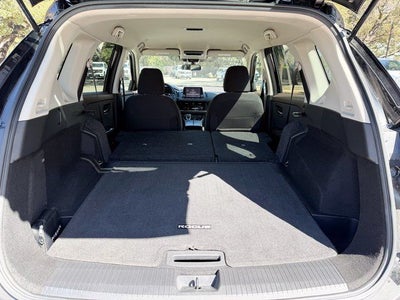 2023 Nissan Rogue Base