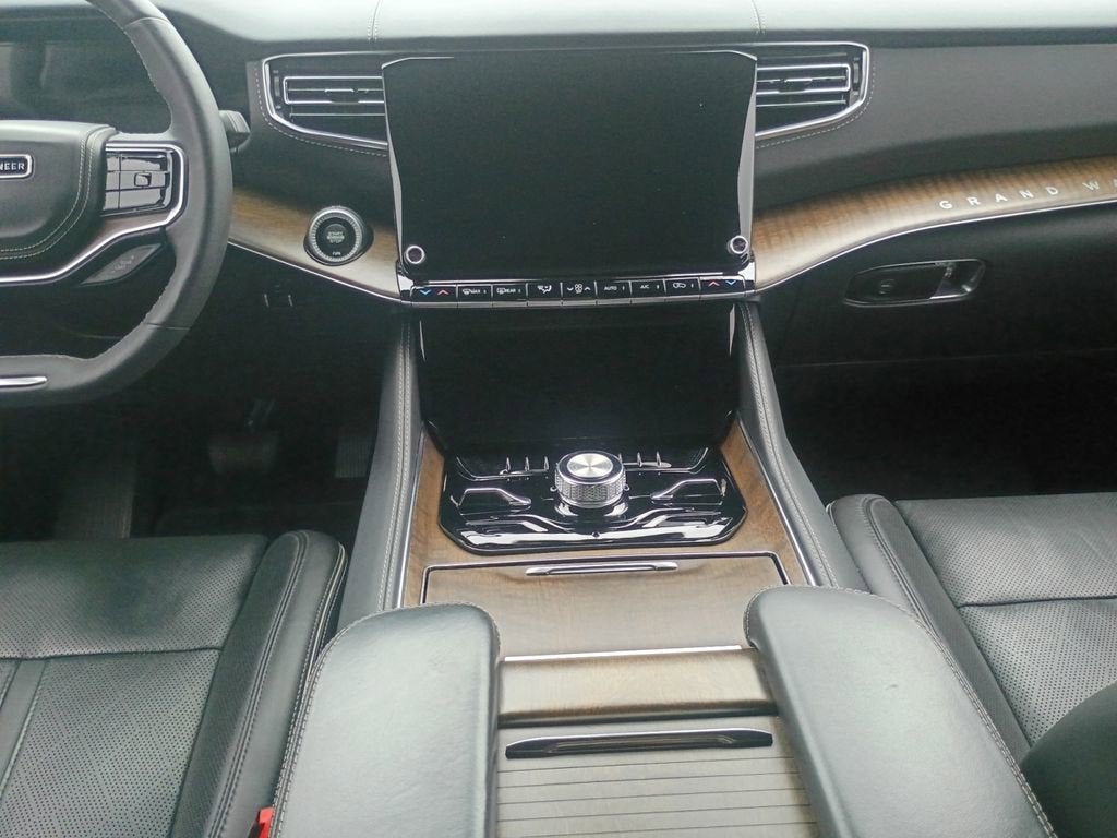 2023 Jeep Grand Wagoneer Series II