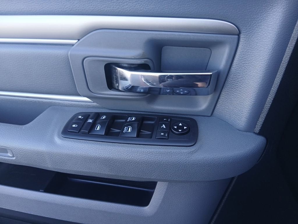 2019 RAM 1500 Classic Lone Star Silver