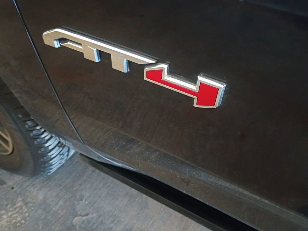 2023 GMC Yukon XL AT4