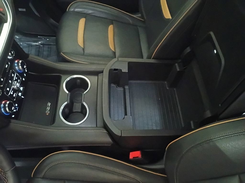 2023 GMC Yukon XL AT4