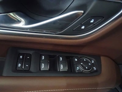 2021 Chevrolet Suburban High Country