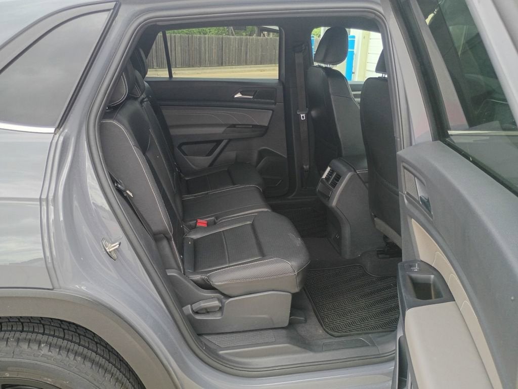 2021 Volkswagen Atlas Cross Sport 2.0T SE w/Technology