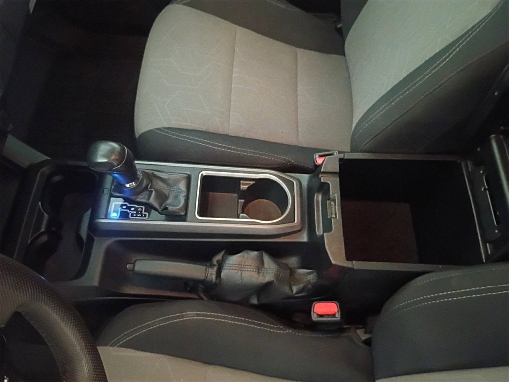 2021 Toyota Tacoma 2WD SR5