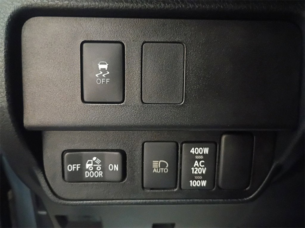 2021 Toyota Tacoma 2WD SR5