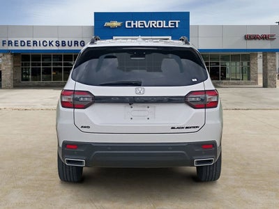 2025 Honda Pilot Black Edition