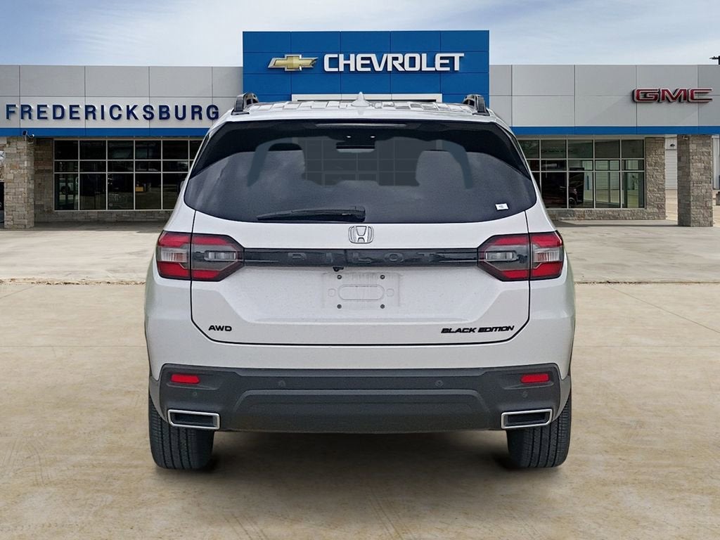 2025 Honda Pilot Black Edition