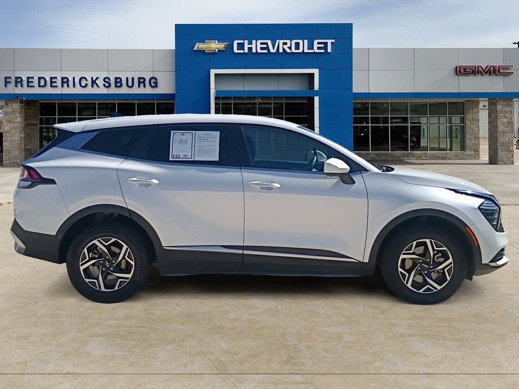 2024 Kia Sportage LX