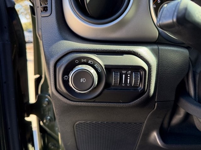 2021 Jeep Wrangler Sport