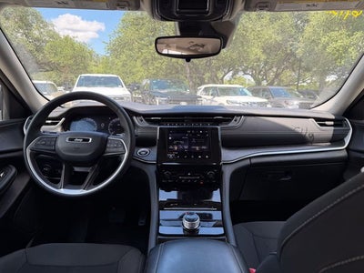 2024 Jeep Grand Cherokee Laredo