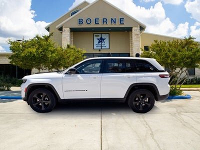 2023 Jeep Grand Cherokee Laredo