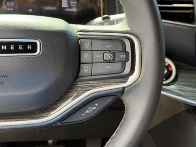 2022 Jeep Wagoneer Series III