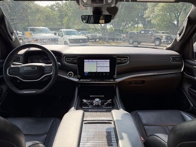 2022 Jeep Wagoneer Series III