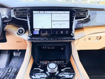 2022 Jeep Grand Wagoneer Series III