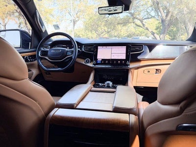 2022 Jeep Grand Wagoneer Series III