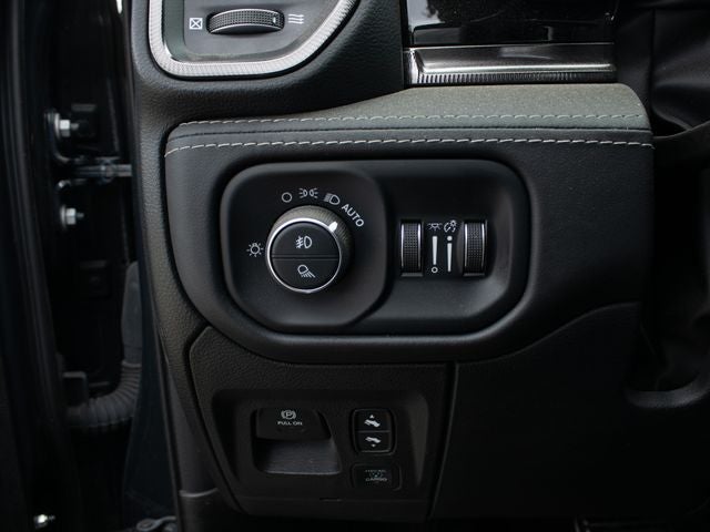 2025 RAM 1500 RHO
