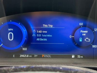 2022 Ford Escape Hybrid Titanium