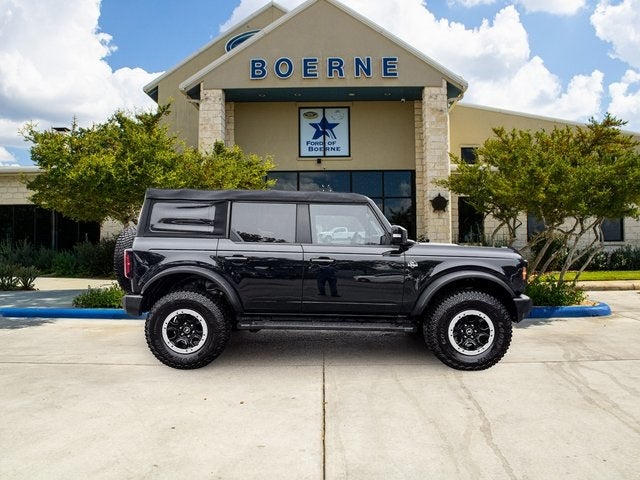 2023 Ford Bronco Outer Banks