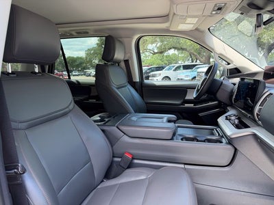 2025 Ford Expedition Max Active