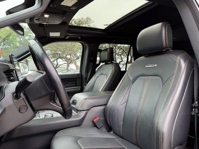 2023 Ford Expedition Platinum