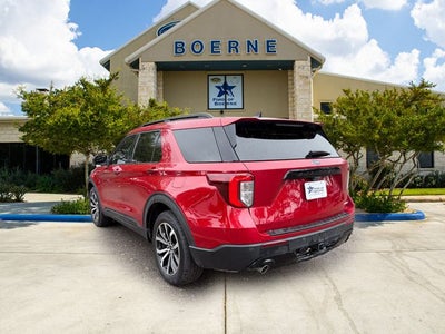 2022 Ford Explorer ST-Line