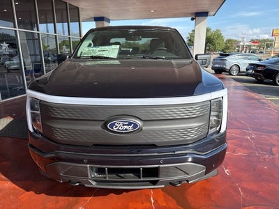 2025 Ford F-150 Lightning Flash