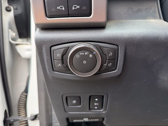 2022 Ford F-350SD Platinum