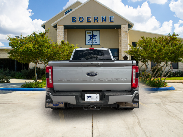 2023 Ford F-350SD Lariat Super Duty