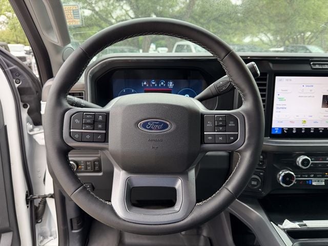 2025 Ford F-350SD Lariat Super Duty