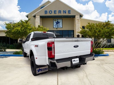 2025 Ford F-350SD Lariat Super Duty