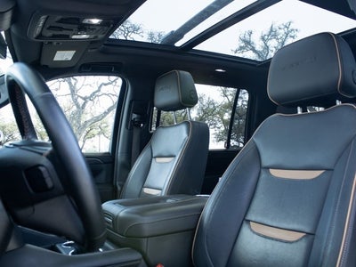 2023 GMC Yukon XL AT4