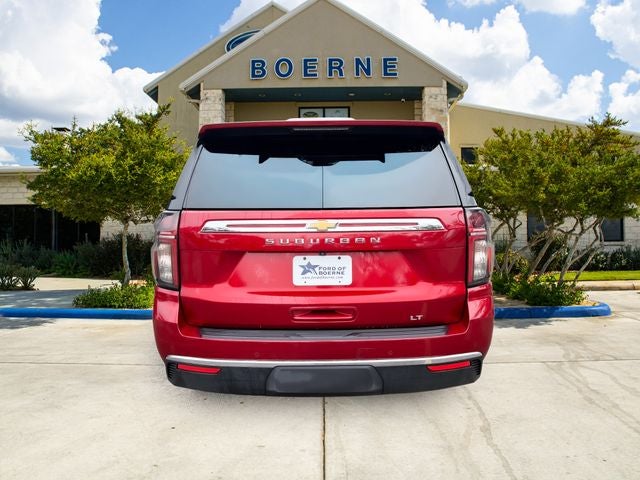 2022 Chevrolet Suburban LT