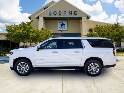 2023 Chevrolet Suburban Premier
