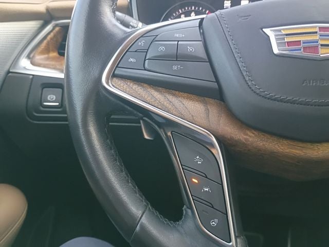 2023 Cadillac XT5 Sport