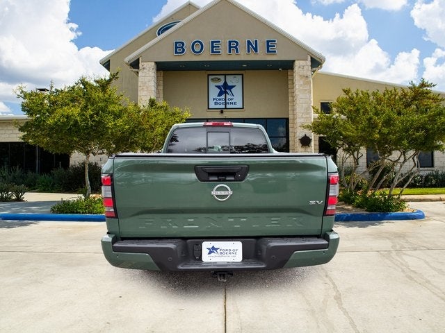 2022 Nissan Frontier SV