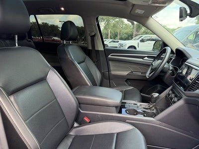 2022 Volkswagen Atlas 3.6 SE w/ Technology