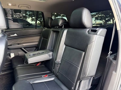 2022 Volkswagen Atlas 3.6 SE w/ Technology