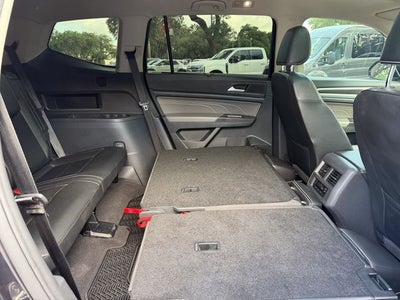 2022 Volkswagen Atlas 3.6 SE w/ Technology