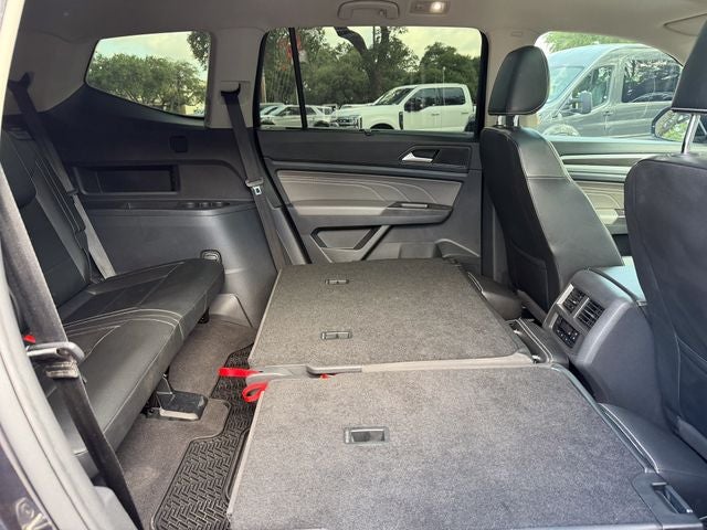 2022 Volkswagen Atlas 3.6 SE w/ Technology