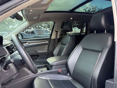 2022 Volkswagen Atlas 3.6 SE w/ Technology