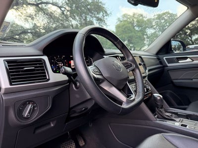 2022 Volkswagen Atlas 3.6 SE w/ Technology