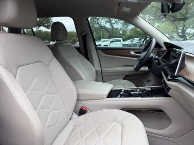 2024 Volkswagen Atlas 2.0T SE w/ Technology